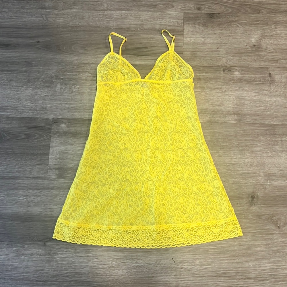 Victorias Secret yellow lace baby doll lingerie